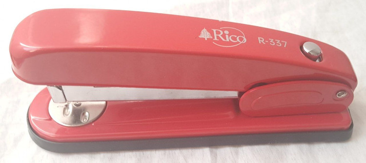 منگنه متوسط استاپلر