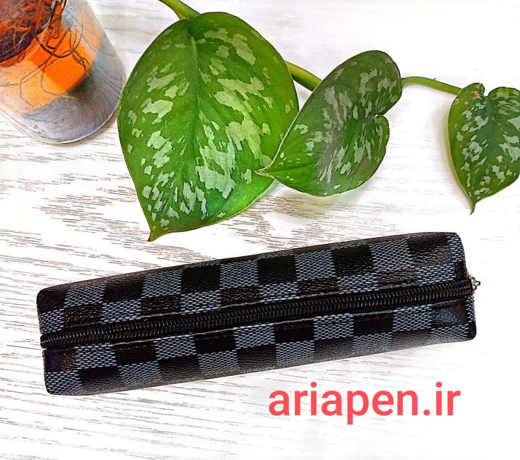 خرید جامدادی شطرنجی