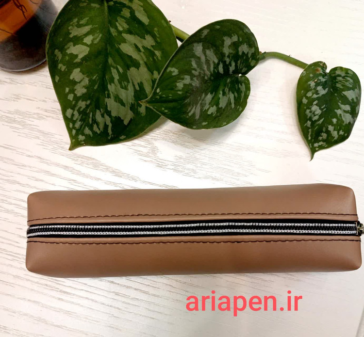 خرید جامدادی ارزان کرم