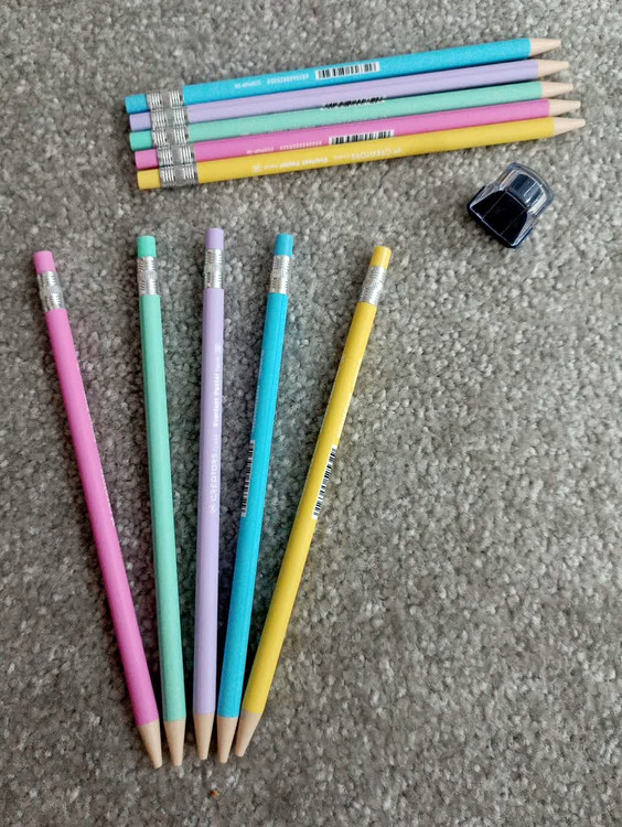 خرید مداد اتودی مشکی پاستلی کریتورز کلاس